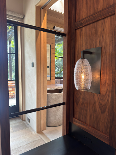 Furniture and Cabinet Stain & Waterproofing